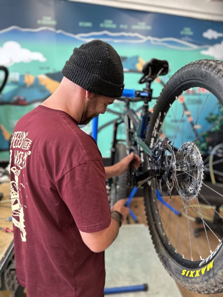 Bike Mechanic Workshop Prices Rhythm Snowsports